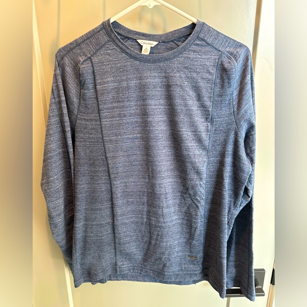 Calvin Klein lightweight sweater! Heather blue/gray color.  Excellent condition.